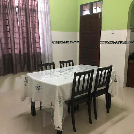 Afza Homestay Sura Free Unifi Kampong Sura Masjid Ngoại thất bức ảnh