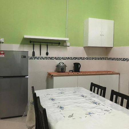Afza Homestay Sura Free Unifi Kampong Sura Masjid Ngoại thất bức ảnh