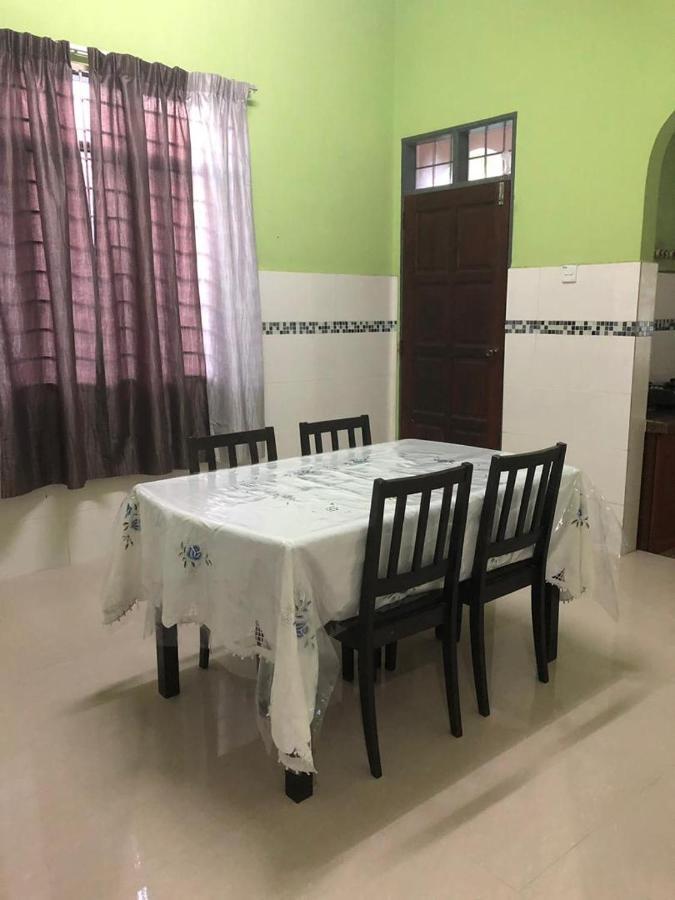 Afza Homestay Sura Free Unifi Kampong Sura Masjid Ngoại thất bức ảnh