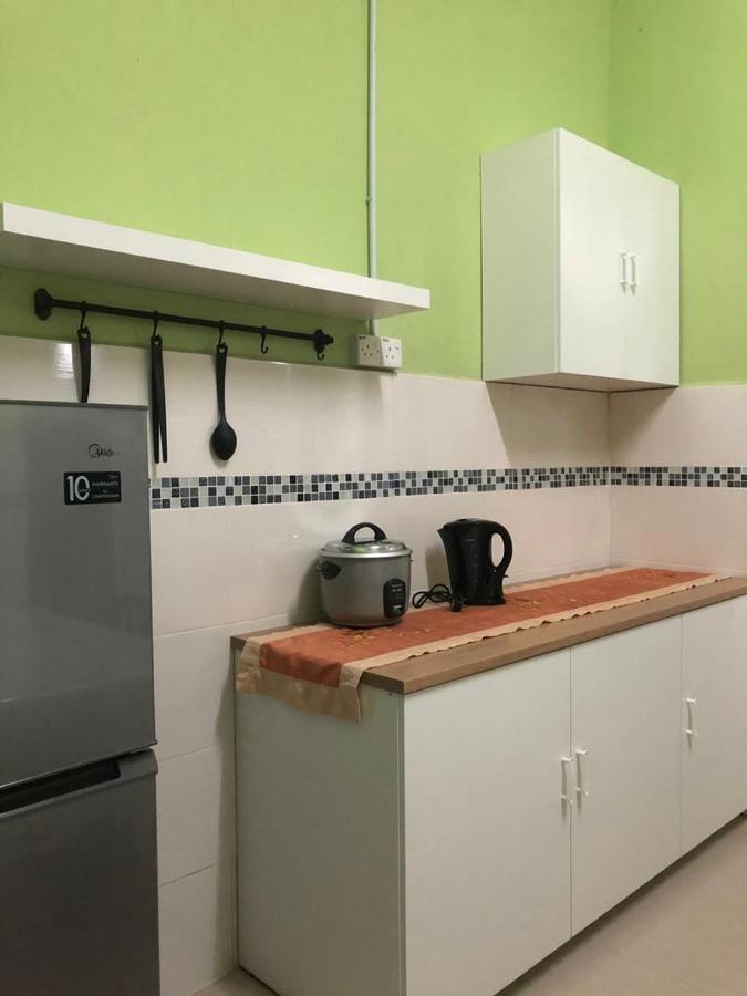 Afza Homestay Sura Free Unifi Kampong Sura Masjid Ngoại thất bức ảnh